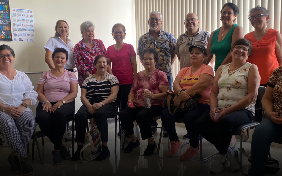 Empoderar a las personas adultas mayores: una necesidad urgente en Costa Rica.  Adultos mayores se capacitan en derechos humanos en Heredia