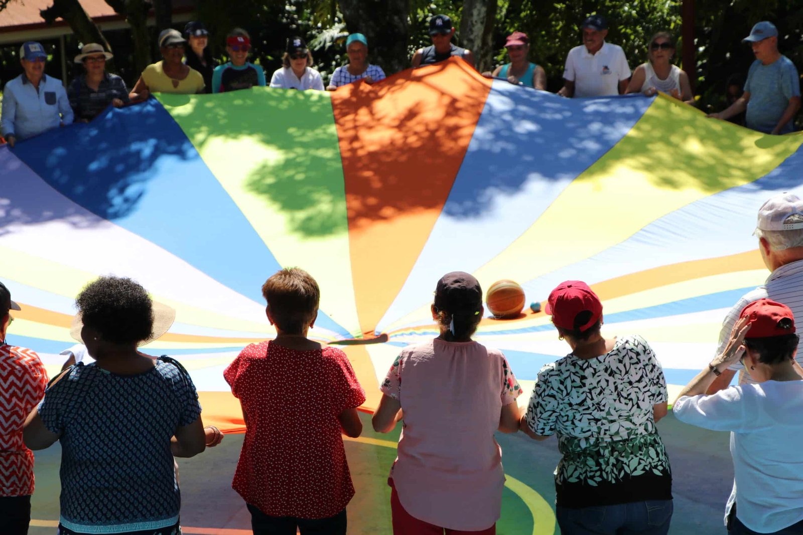 Usted puede ser voluntario de AGECO y  transformar comunidades