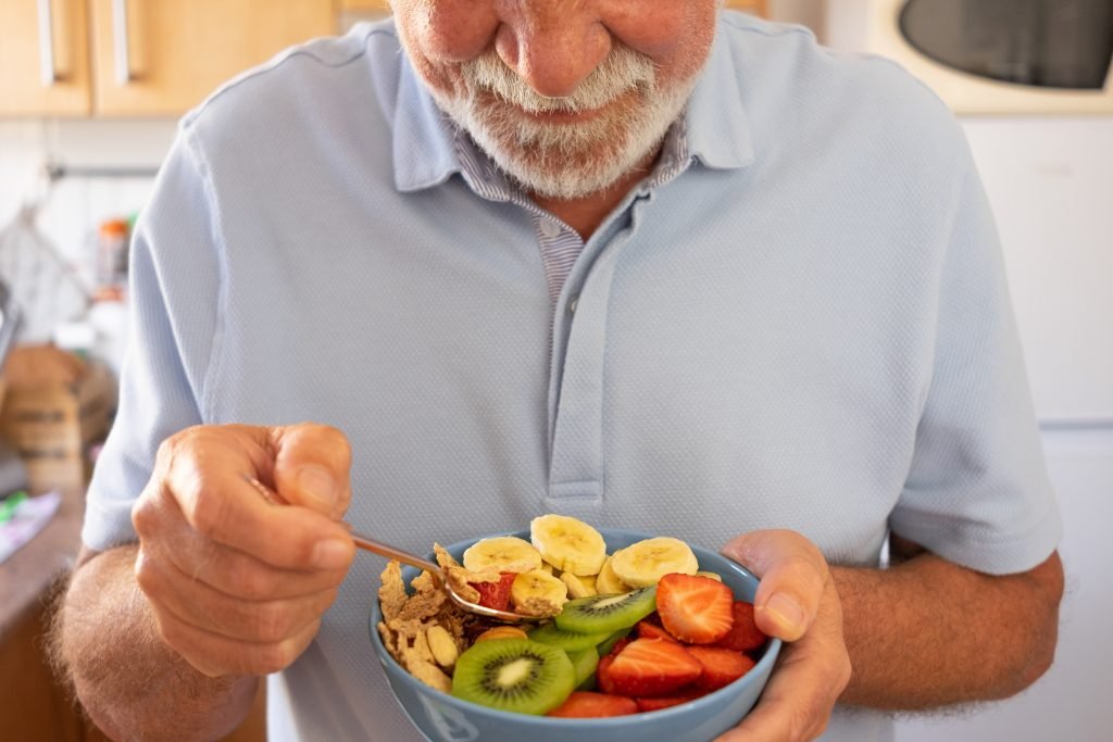 Nutrición con dignidad: Costa Rica impulsa atención especializada para adultos mayores