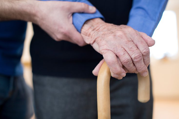 La fragilidad no es una consecuencia inevitable del envejecimiento: nueva visión impulsa un enfoque activo y preventivo