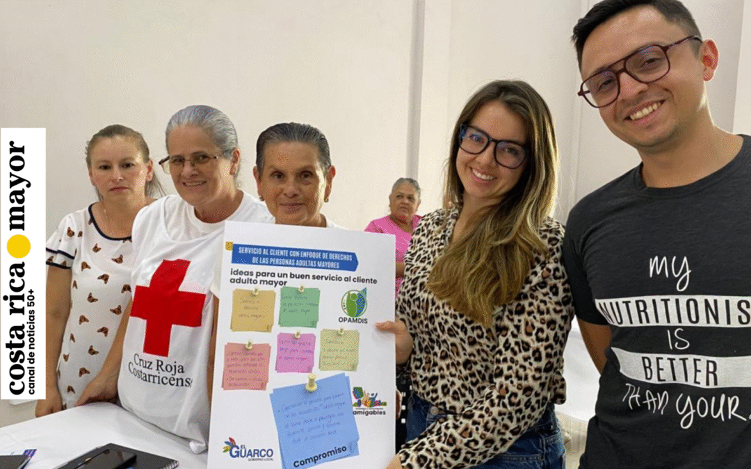Economía Plateada: Municipalidad de El Guarco realizó taller de servicio al cliente con enfoque en personas adultas mayores