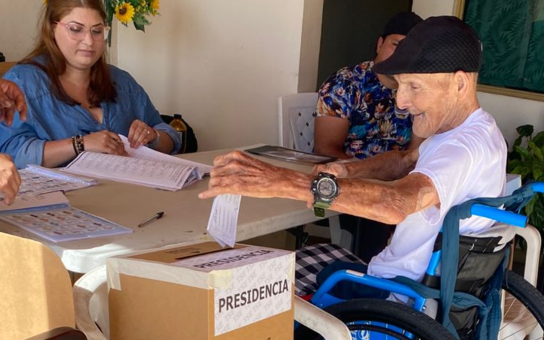 Hogar de Ancianos de Palmares se convirtió en Junta Receptora de Votos y vivió la fiesta democrática