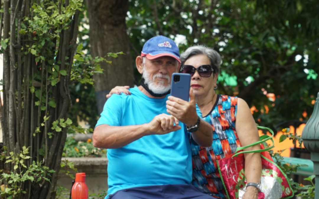 Día Mundial de la Felicidad 2026: Costa Rica alcanza el cuarto lugar del mundo, pero el reto es que esa felicidad también llegue a la vejez