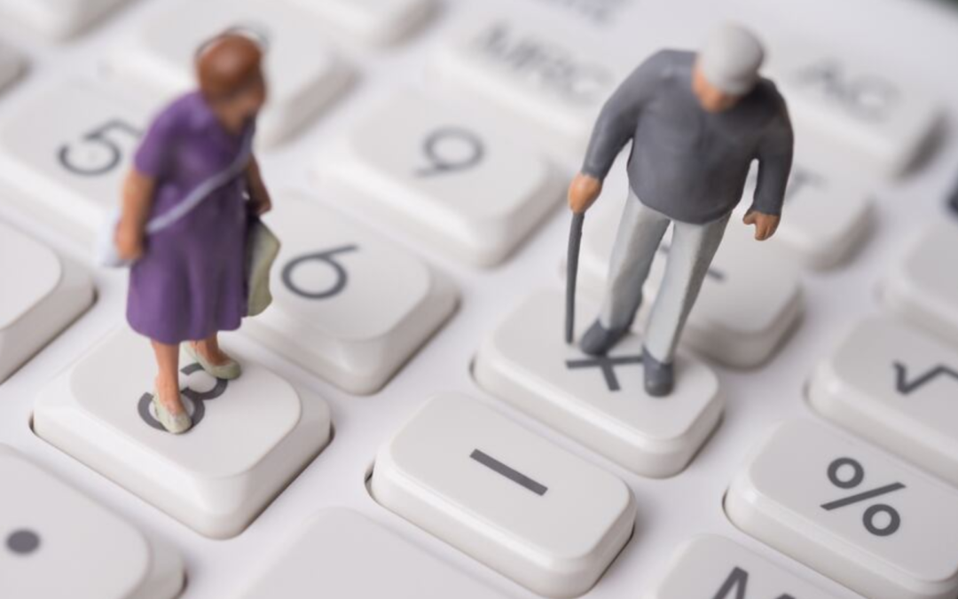 “Después de toda una vida, no alcanza”: Defensoría alerta sobre pensiones reducidas por deudas en la vejez en Costa Rica
