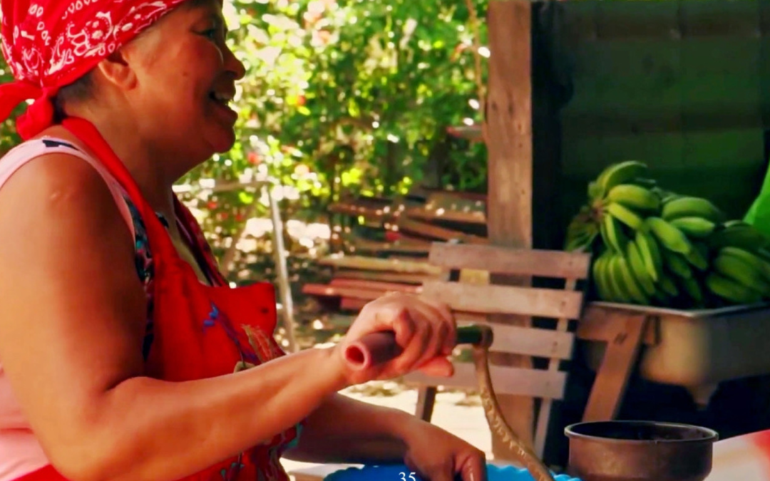 Las guardianas del fogón: el chef que fue a buscar a las abuelas para que no se pierda la cocina costarricense