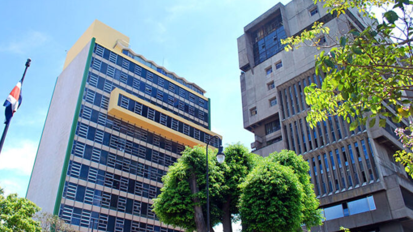 Nuevo gobierno, CCSS y Ministerio de Salud: ¿qué cambia para las personas mayores?